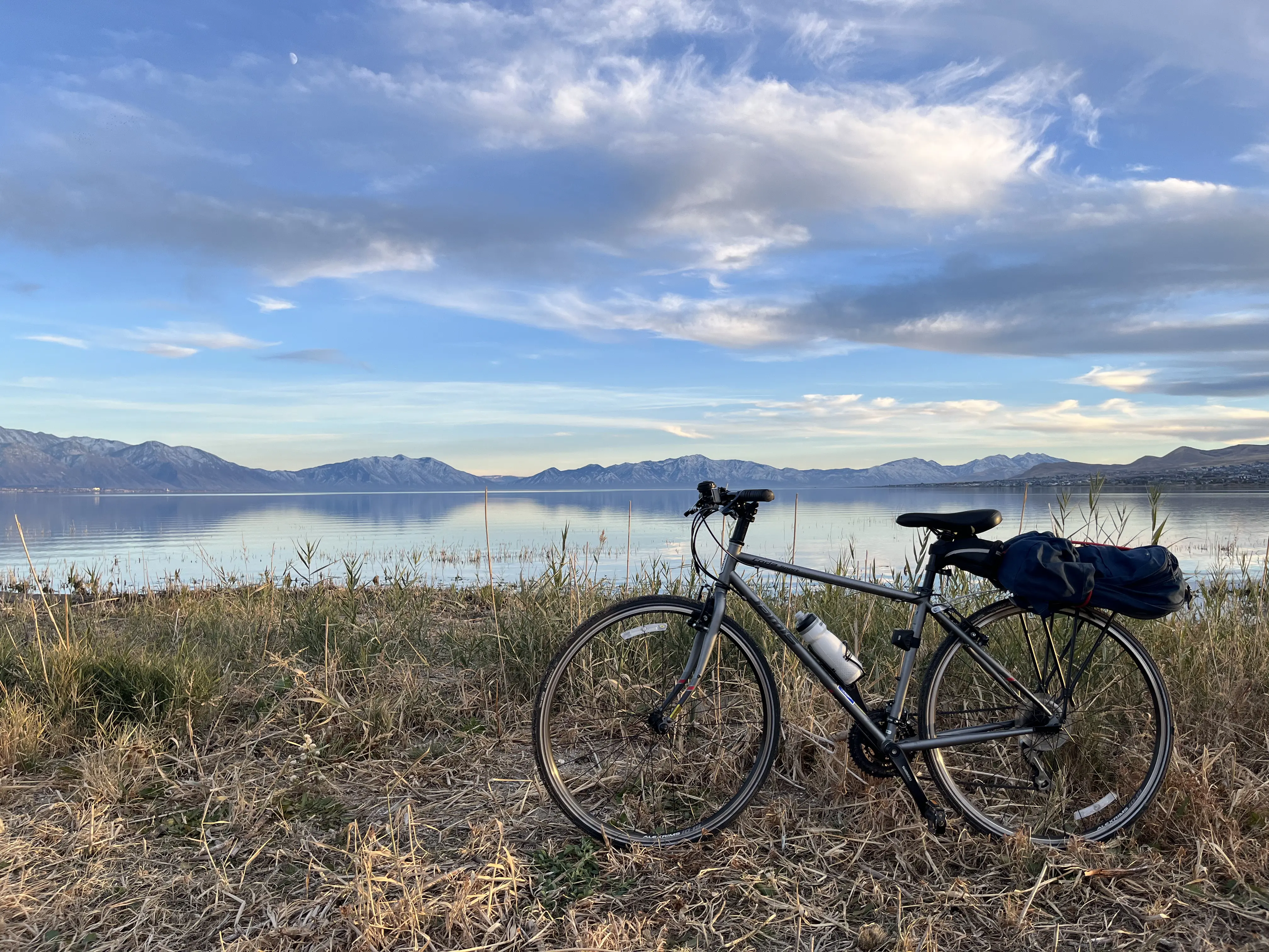 Utah Lake with my bike